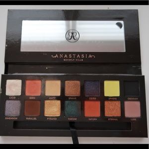 Anastasia Beverly Hills palette